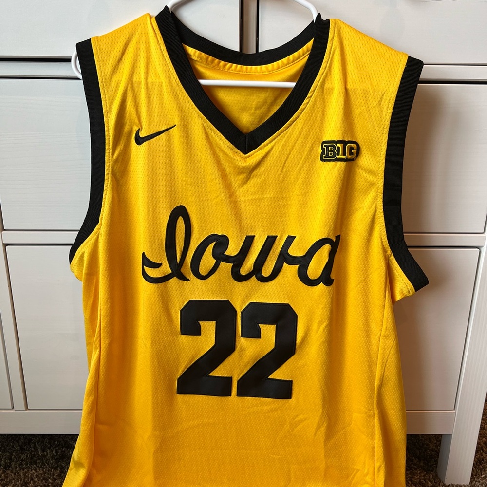 NEW Caitlin Clark Replica Iowa Basketball Jersey